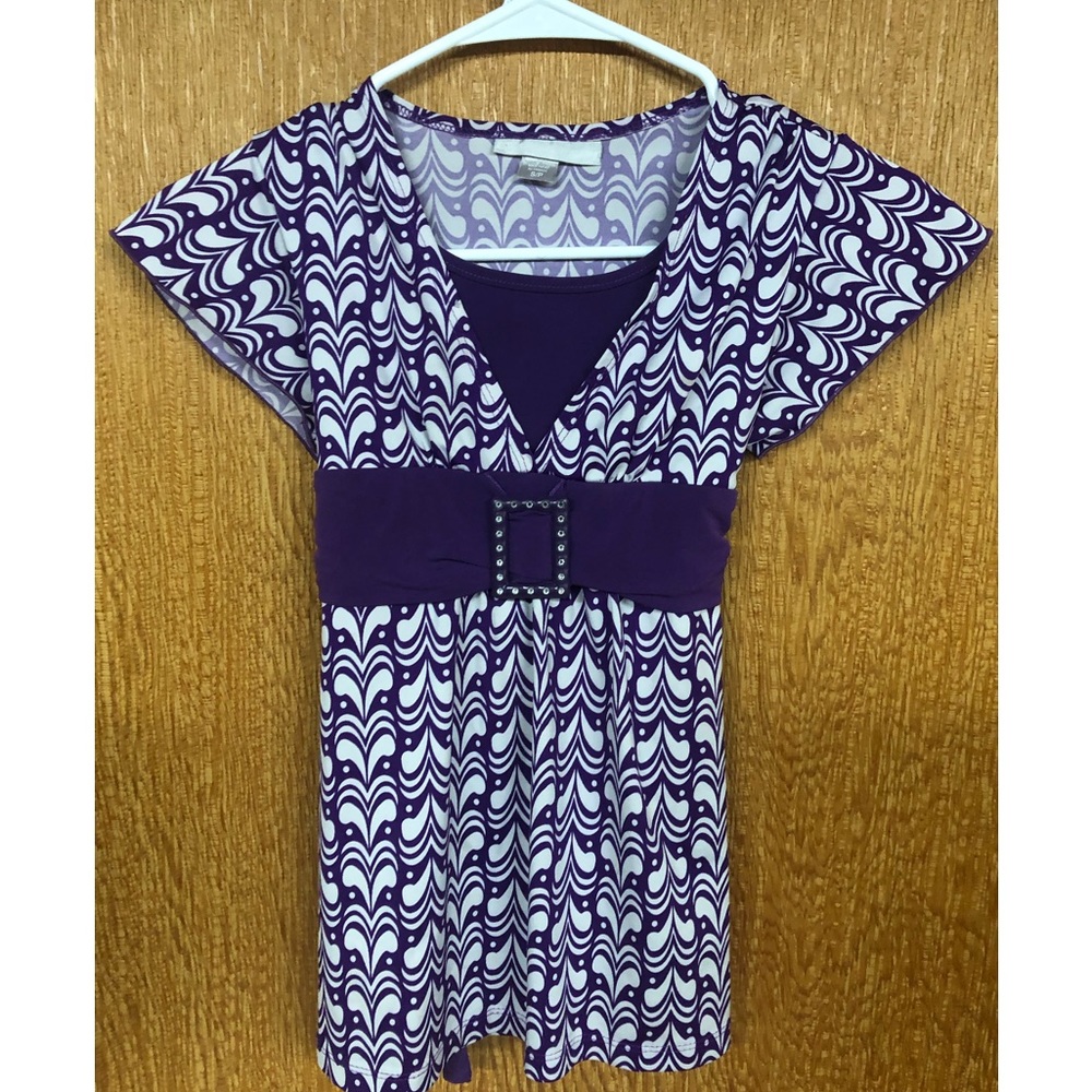 La Senza Girl top. Purple & white. Size small